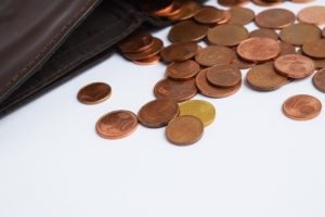 Prestiti Bancari in Frenata: Cause e Prospettive Future